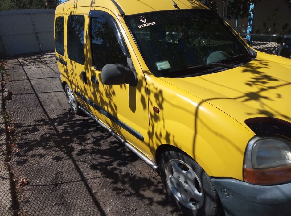 Renault kengoo 2000 год