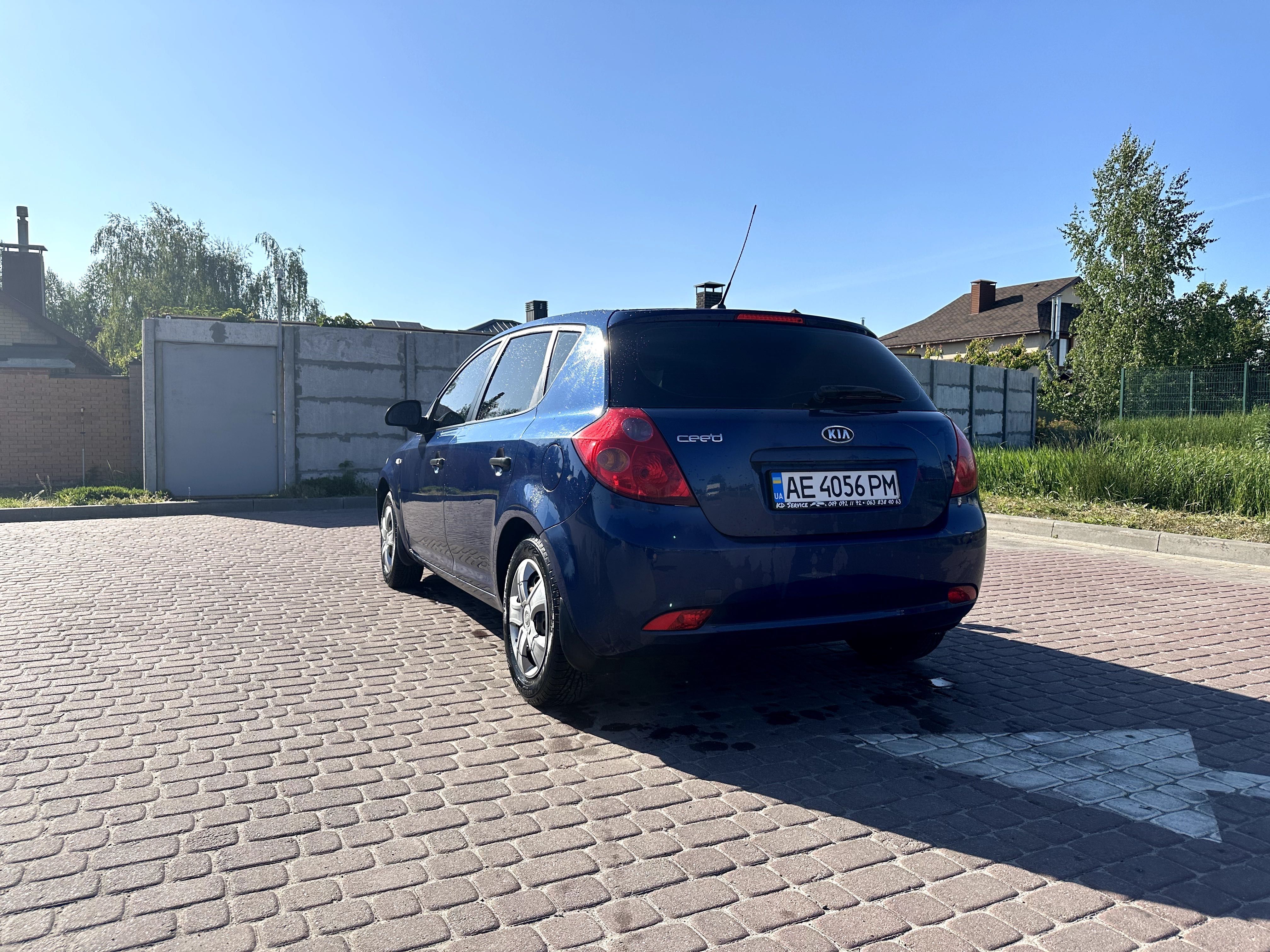 Авто Kia ceed 2008