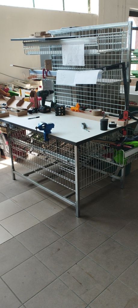 Regał koszowy warsztatowy stół roboczy kontener kosz