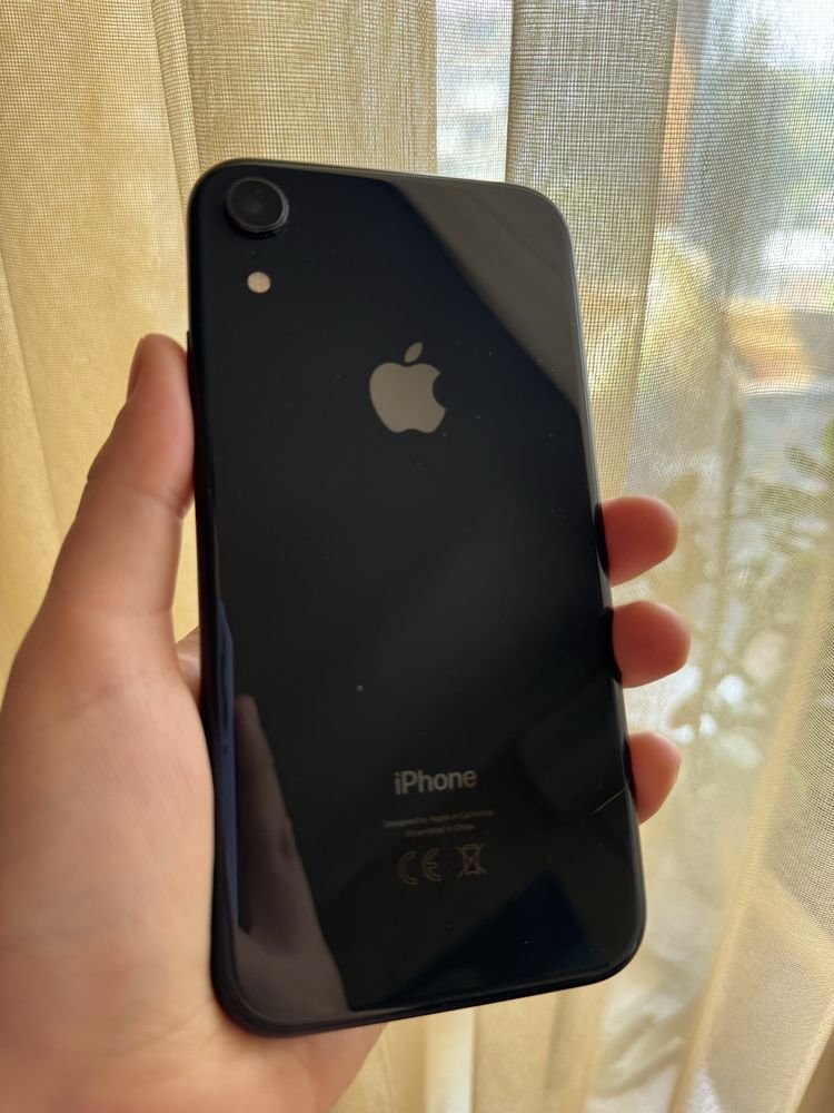 Iphone XR 128 гб чорний айфон