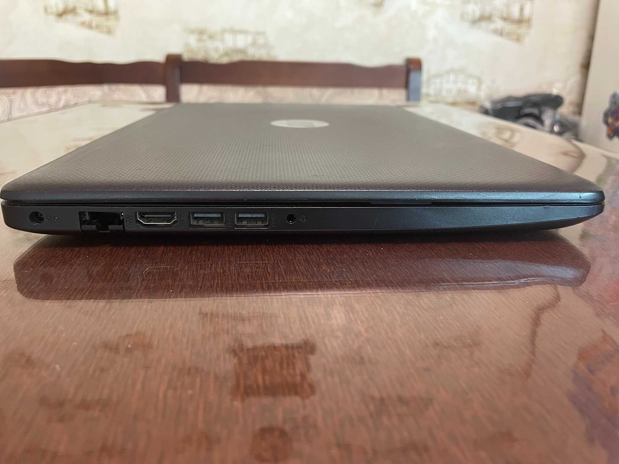 Ноутбук 15" FHD HP 15-da2658ng (i5-10210U/8Gb/SSD 256/Intel UHD 620)