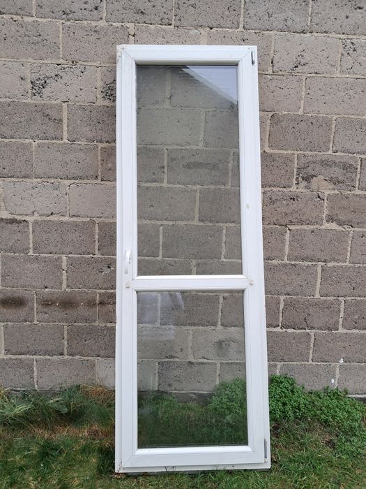 Okno balkonowe 84 x 241