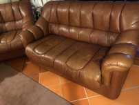 Vendo Sofás de Pele