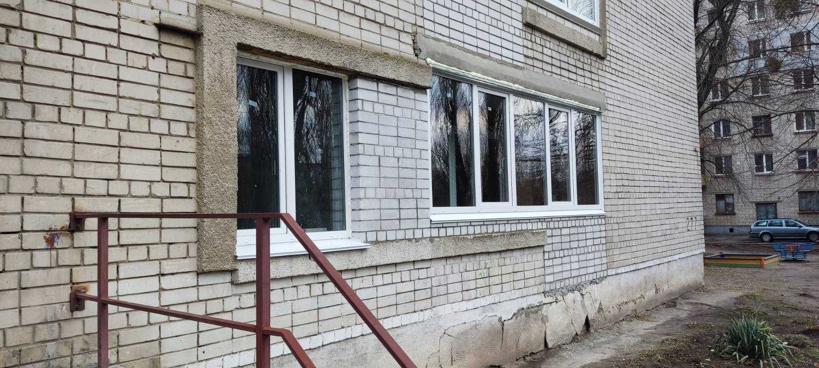 Продаж великої однокімнатної квартири стан після будівельників