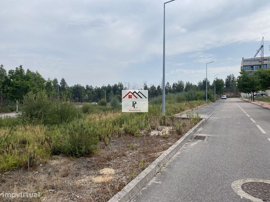 Lote de Terreno para Construção