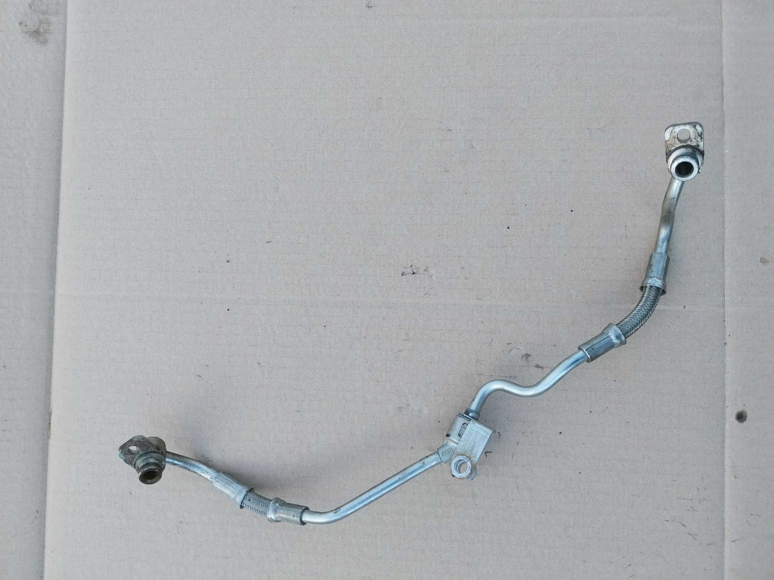 Przewód Wąż Zasilania Turbo Oleju N54 BMW E60 E70 E82 E90 E92 F01