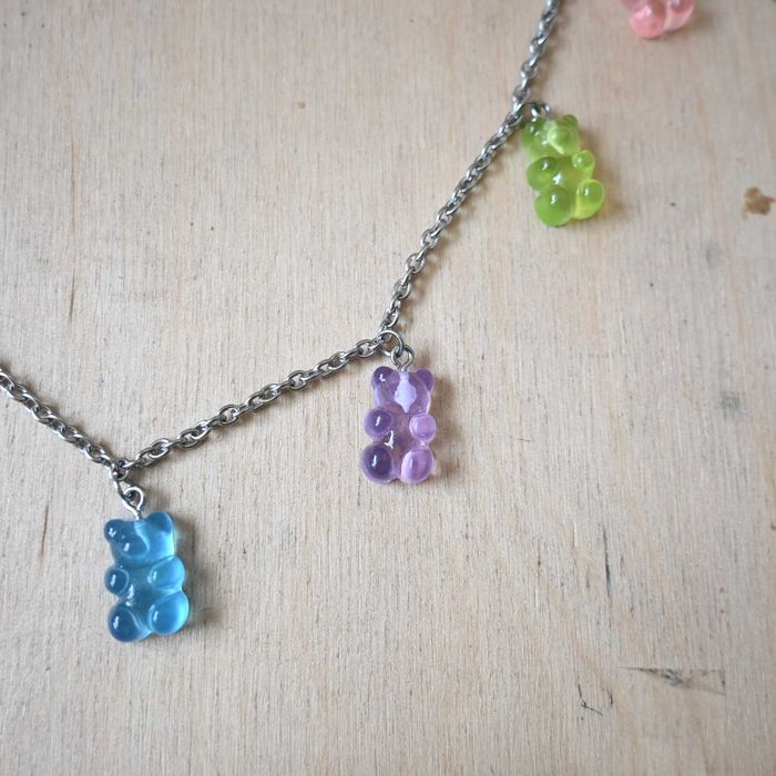 Naszyjnik z żelkami – kolorowe misie