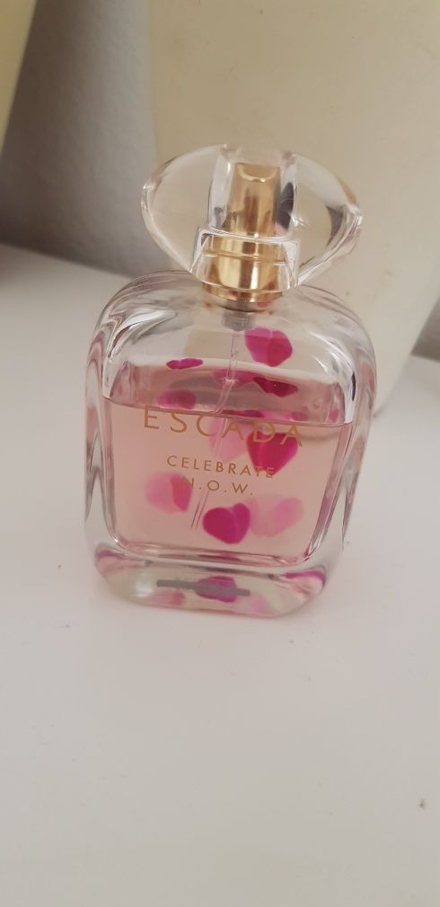 Perfume ESCADA celebrate now 80 ml