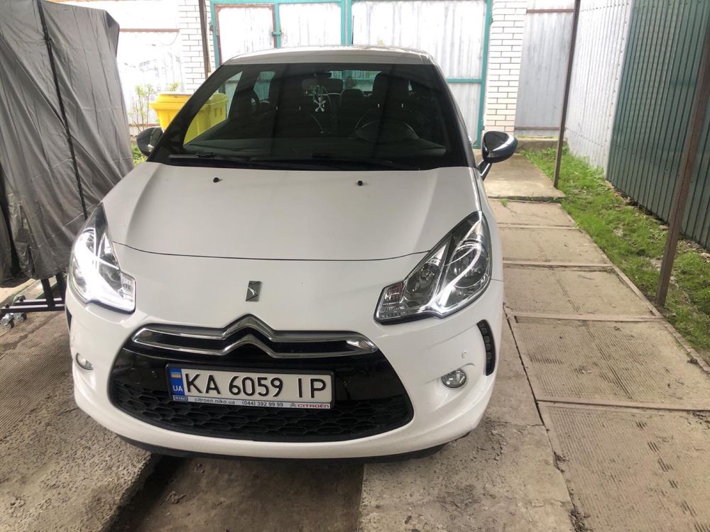 Авто Citroen DS3