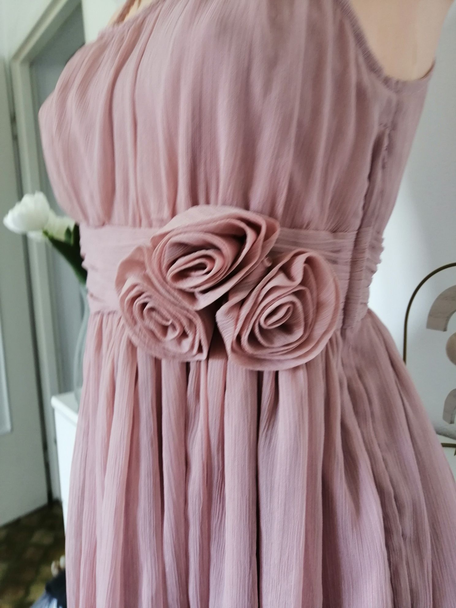 Sukienka wizytowa pudrowy róż H&M 36 rozkloszowana