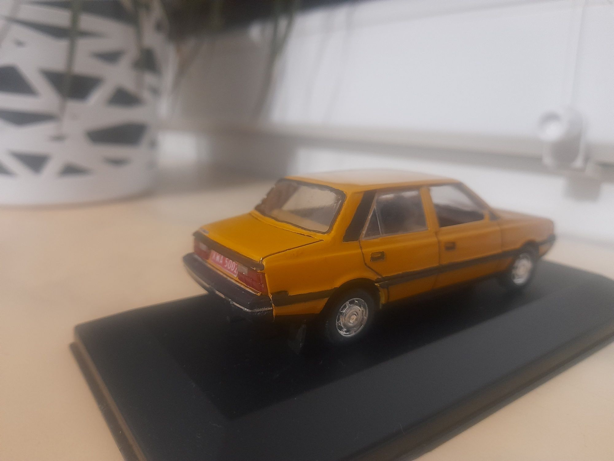 FSO Polonez 1500 Sedan / " obrzynek " 1:43