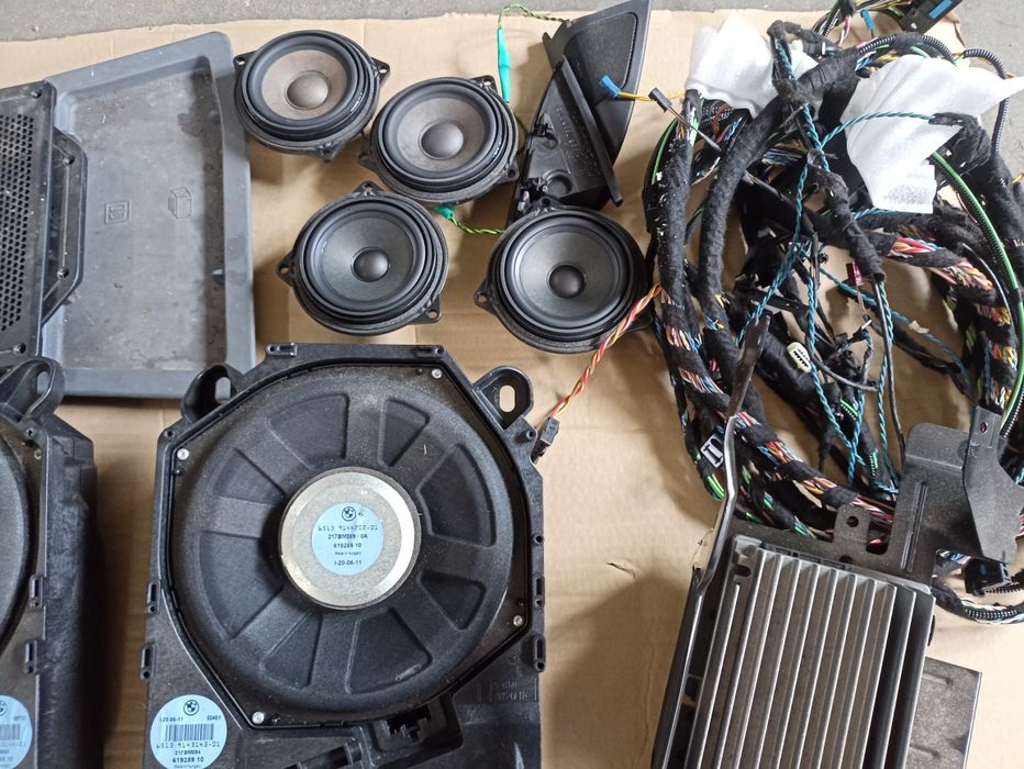 Zestaw nagłośnienie wzmacniacz głośniki HiFi cic harman kardon BMW E92