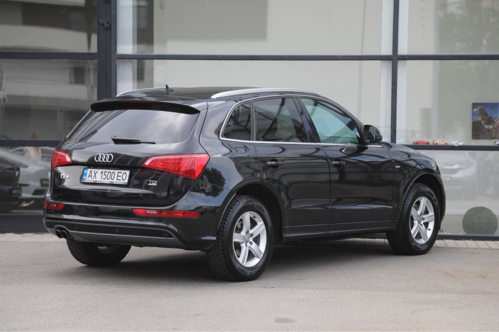 Продам Audi Q5 2012