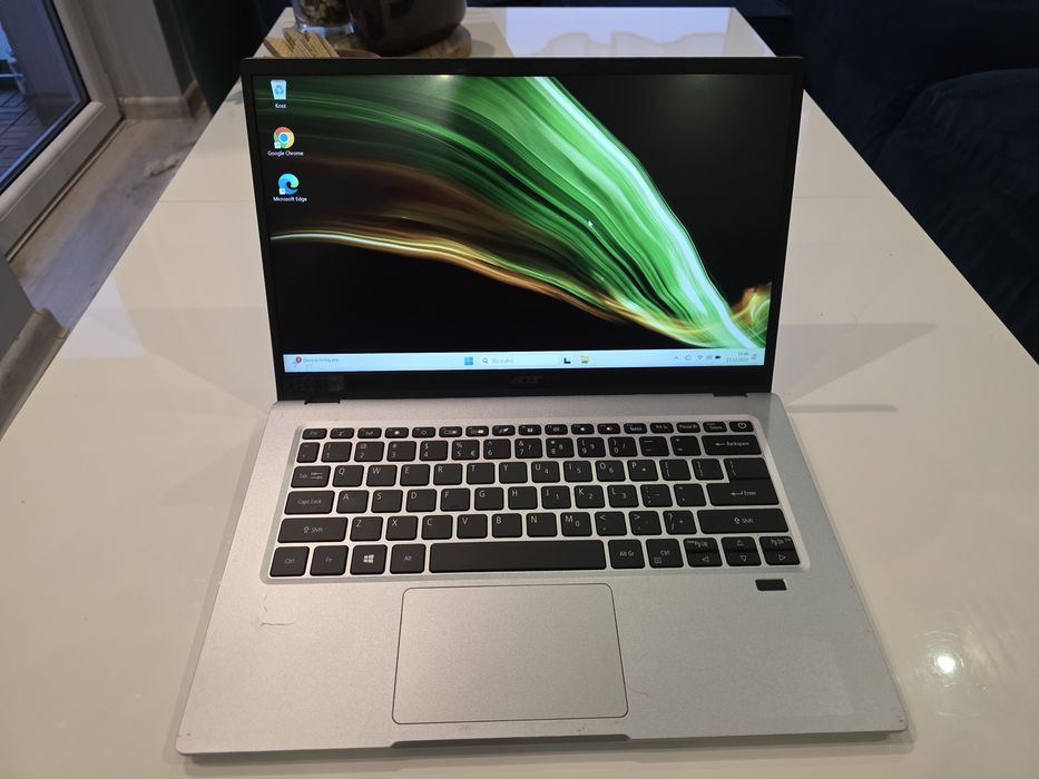 Acer Swift 1 , laptop.