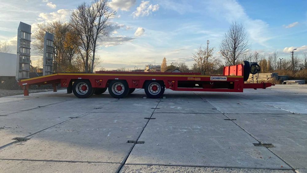 Przyczepa niskopdwoziowa tridem - jak nowa okazja