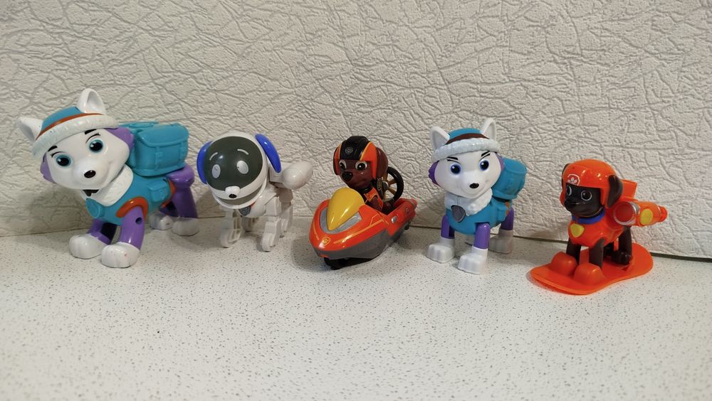 Робопес, Эверест, Зума на лодке Щенячий патруль