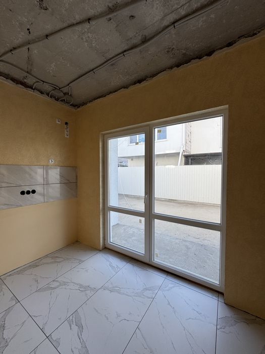 Таунхаус на два входи