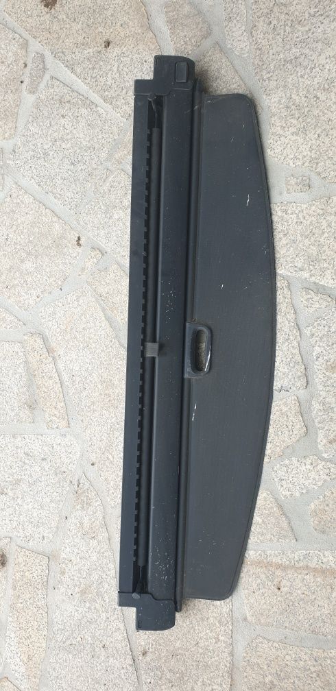 Chapeleira original com rede de divisórias BMW F25