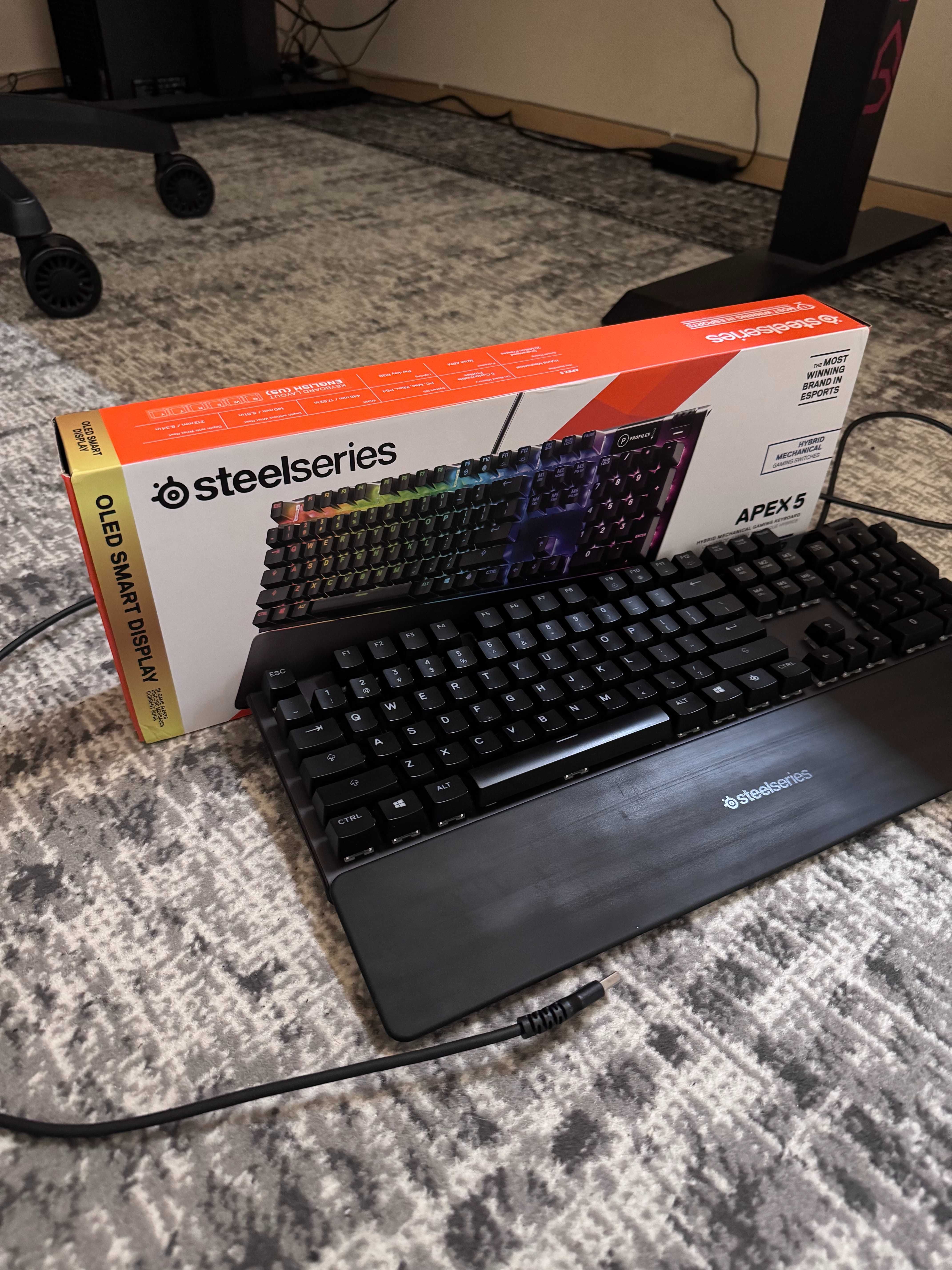 Klawiatura Gamingowa Apex 5 + dodatkowe świecące przyciski Steelseries