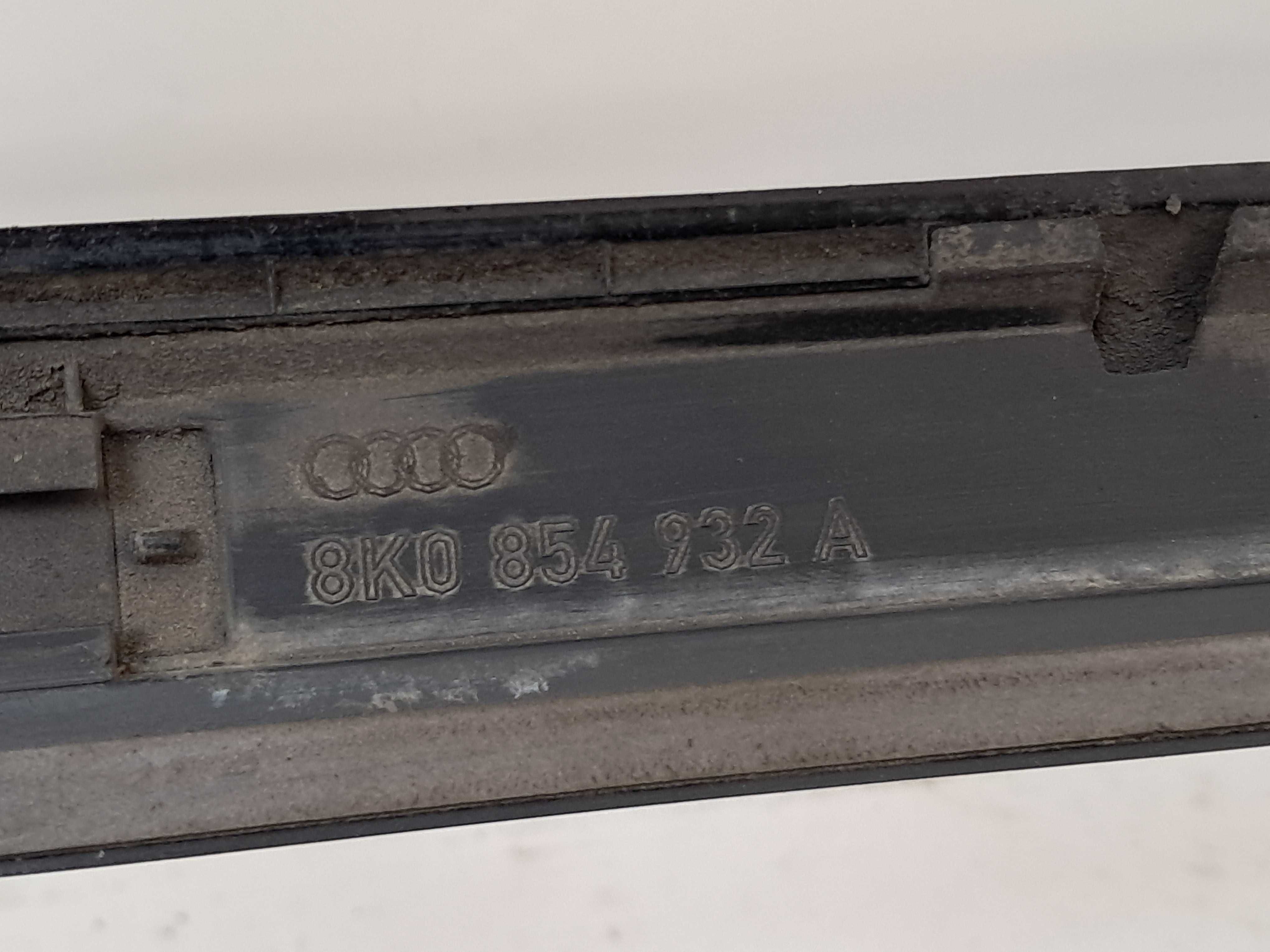 Listwa listwy progowe nakładka AUDI A4 B8 S-line Sline LY9B lewa prawa