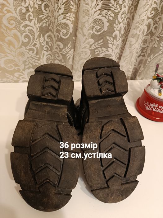 Жіночі зимові черевики