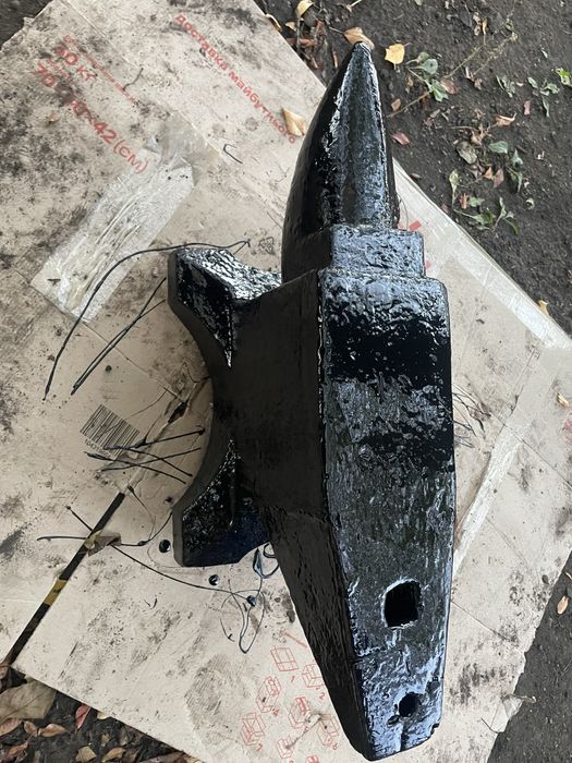 Наковальня 100кг б/к