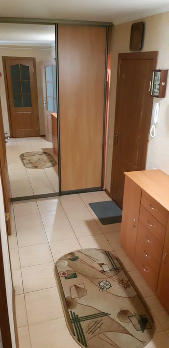 Здається 2к квартира в центрі