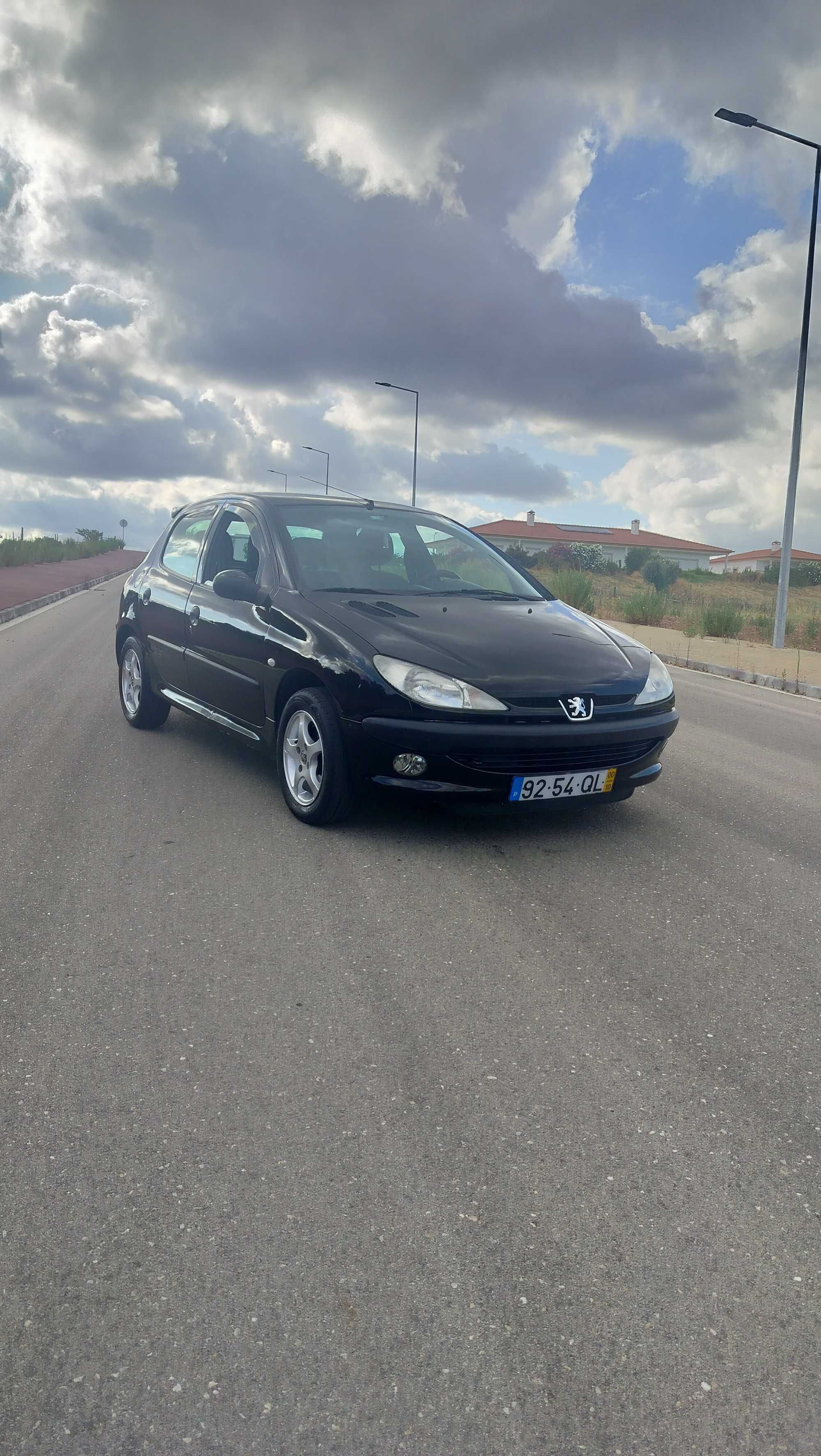 Peugeot 206 Preto