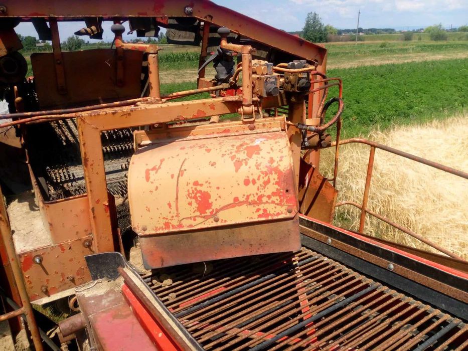 Картоплезбиральний комбайн Grimme