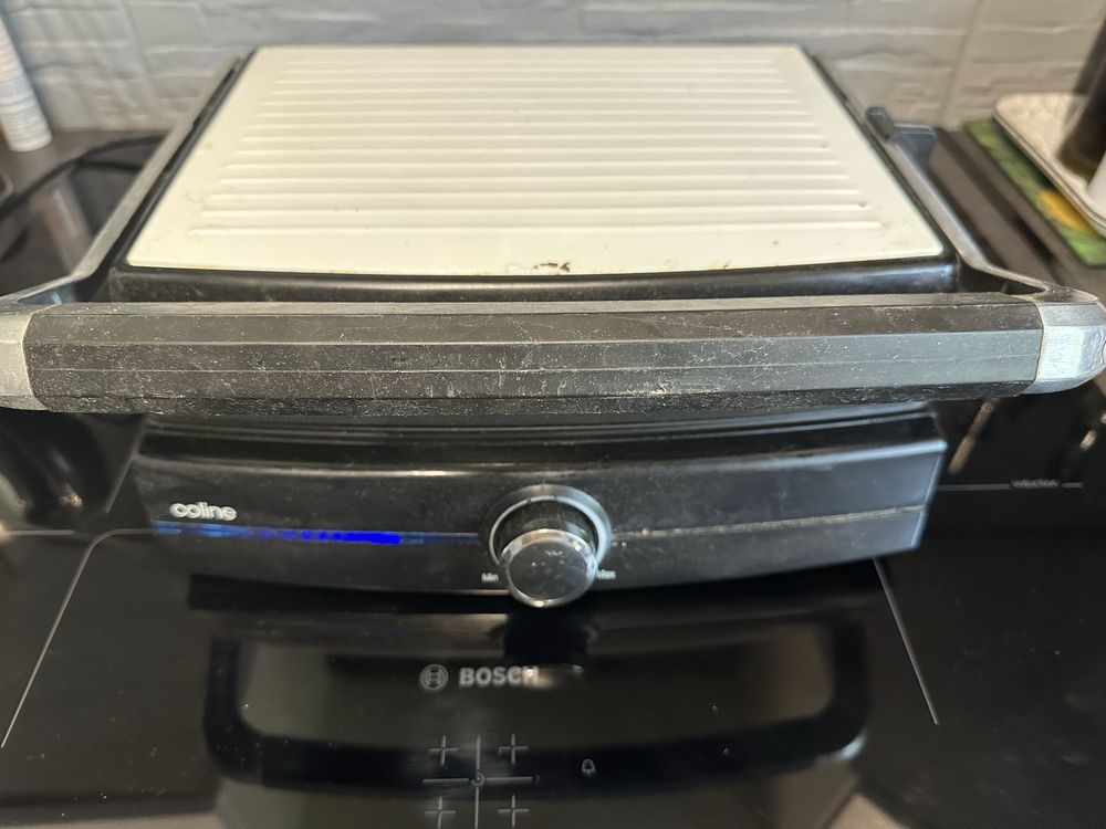 Grill elektryczny opiekacz toster
