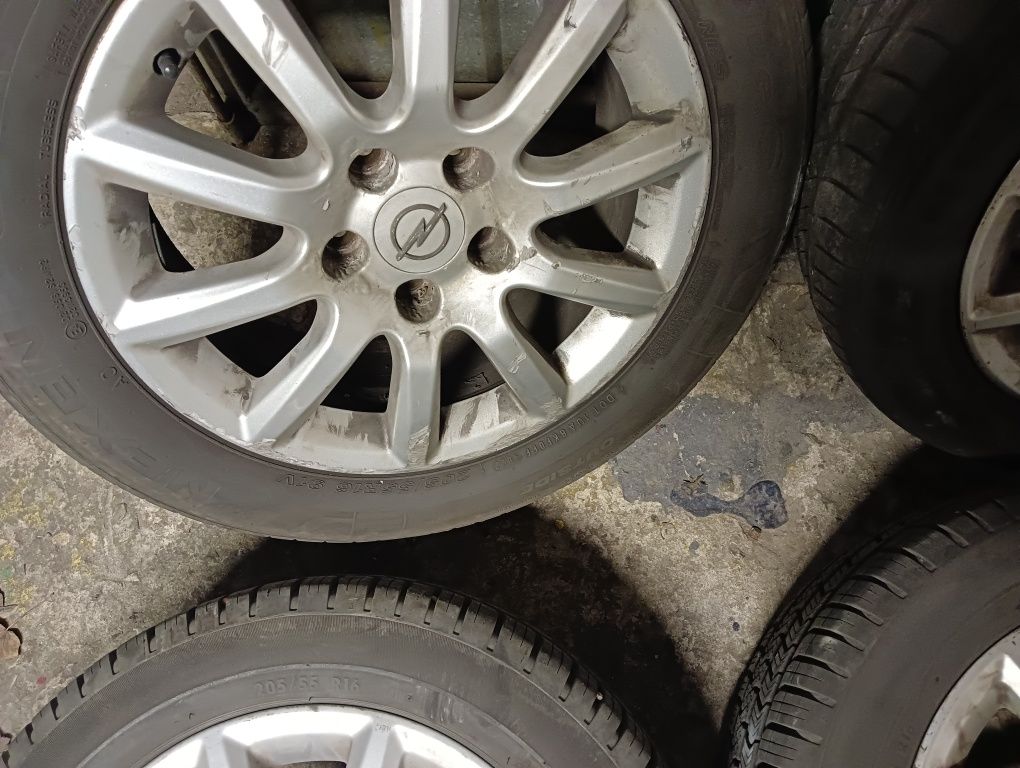 Felgi aluminiowe 16 5x110 Opel Saab Fiat Alfa 205x55x16 koła letnie
