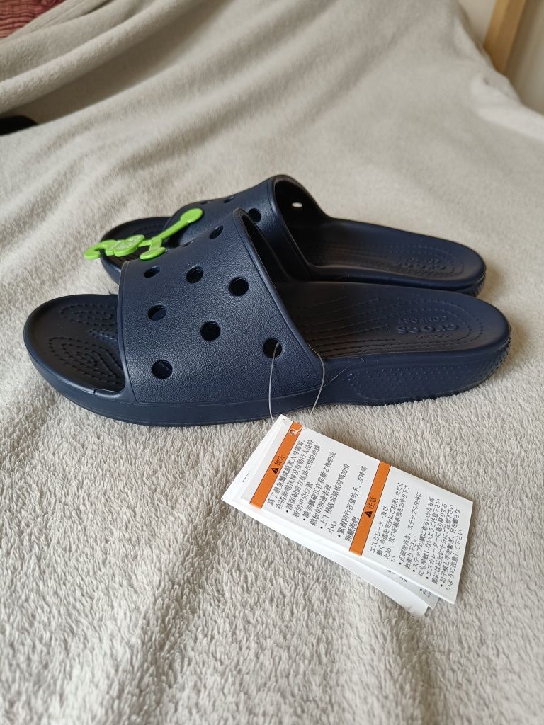 Nowe klapki crocs granatowe