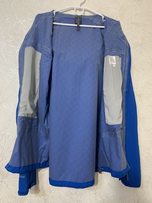 RAB Volt Jacket оригінальна чоловіча трекінгова куртка вітровка