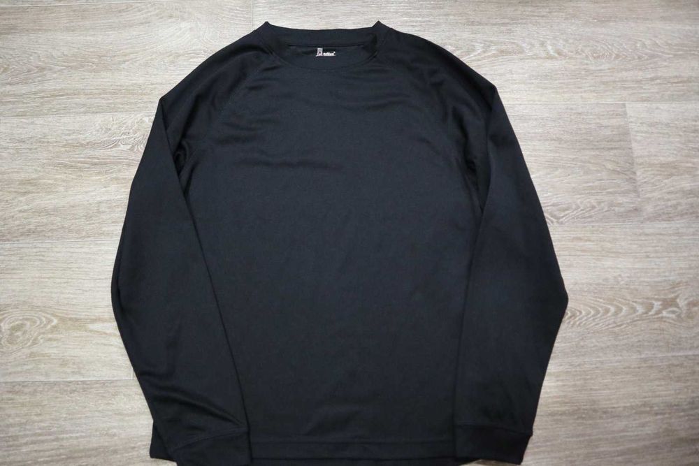 Чорна спортивна кофта, лонгслів, розмір L