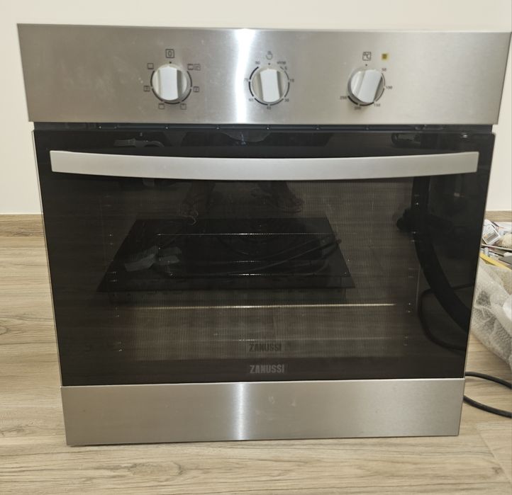 Forno Eléctrico ZANUSSI