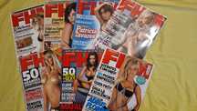Várias revistas playboy e FHM