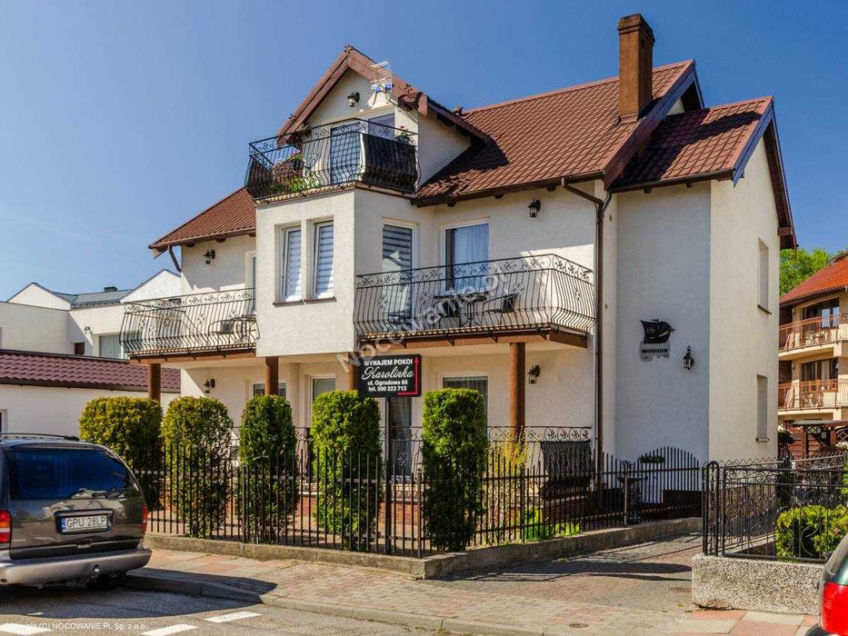 Pokoje, studia, domki . Do morza 200m.