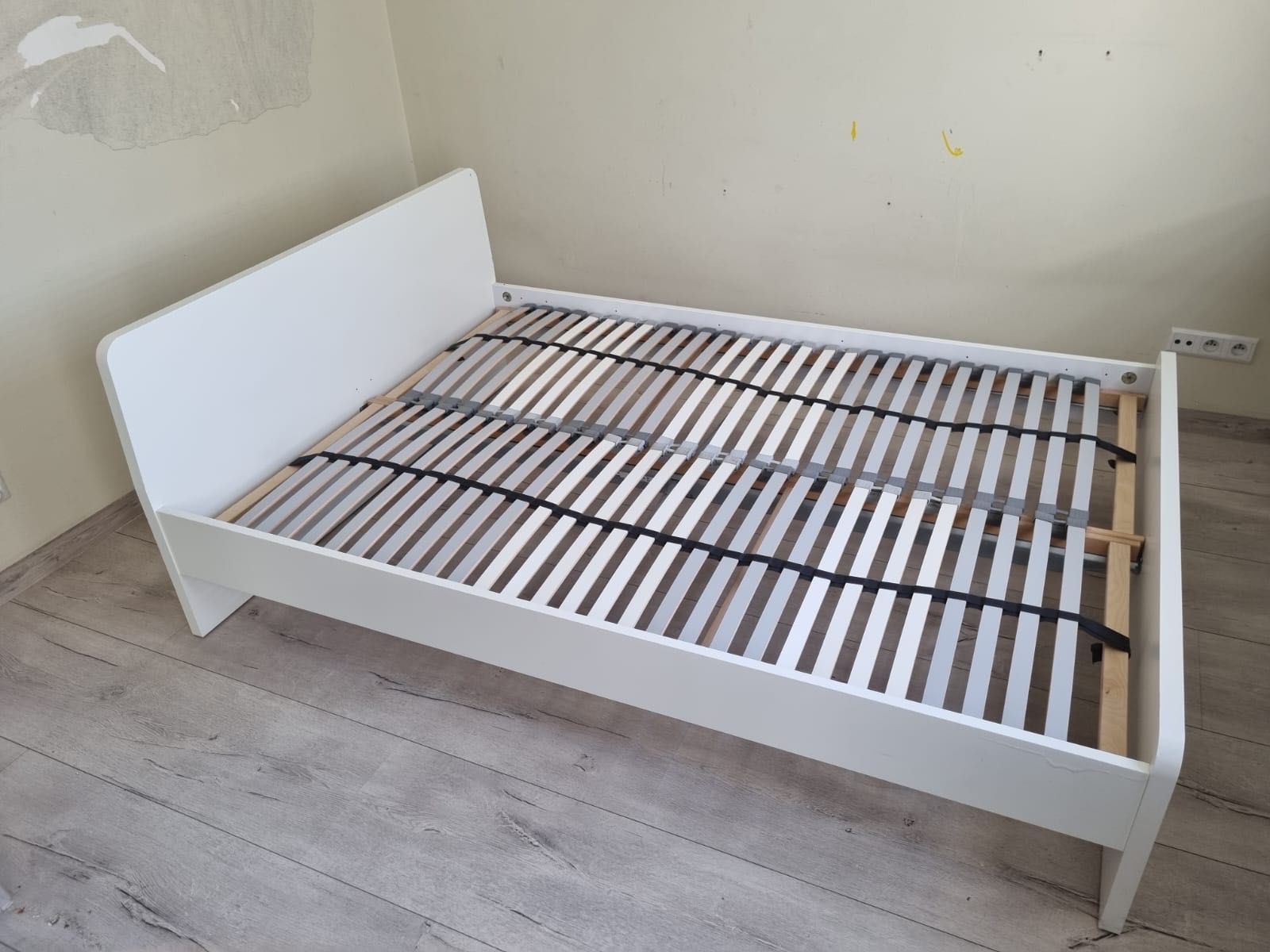 Łóżko Ikea Askvoll