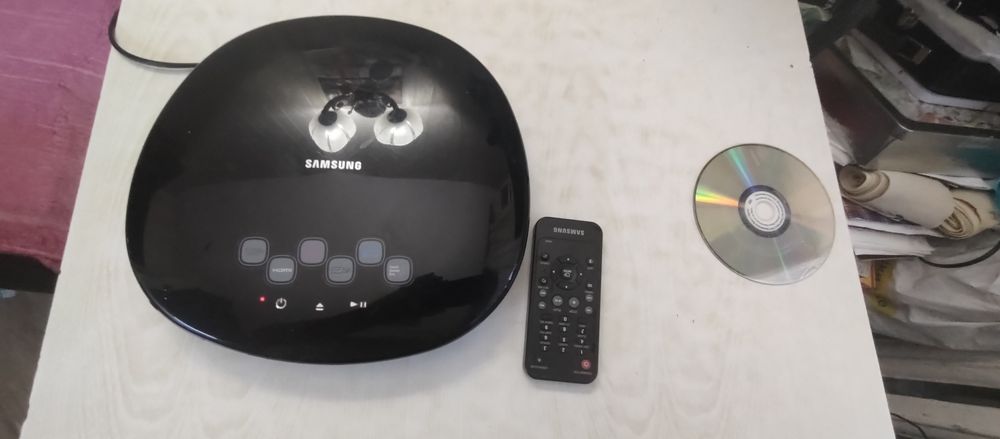 Продам ДВД проигрыватель Самсунг.