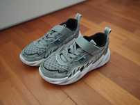 Skechers Shark Edition Ltd Edt. tam.31
