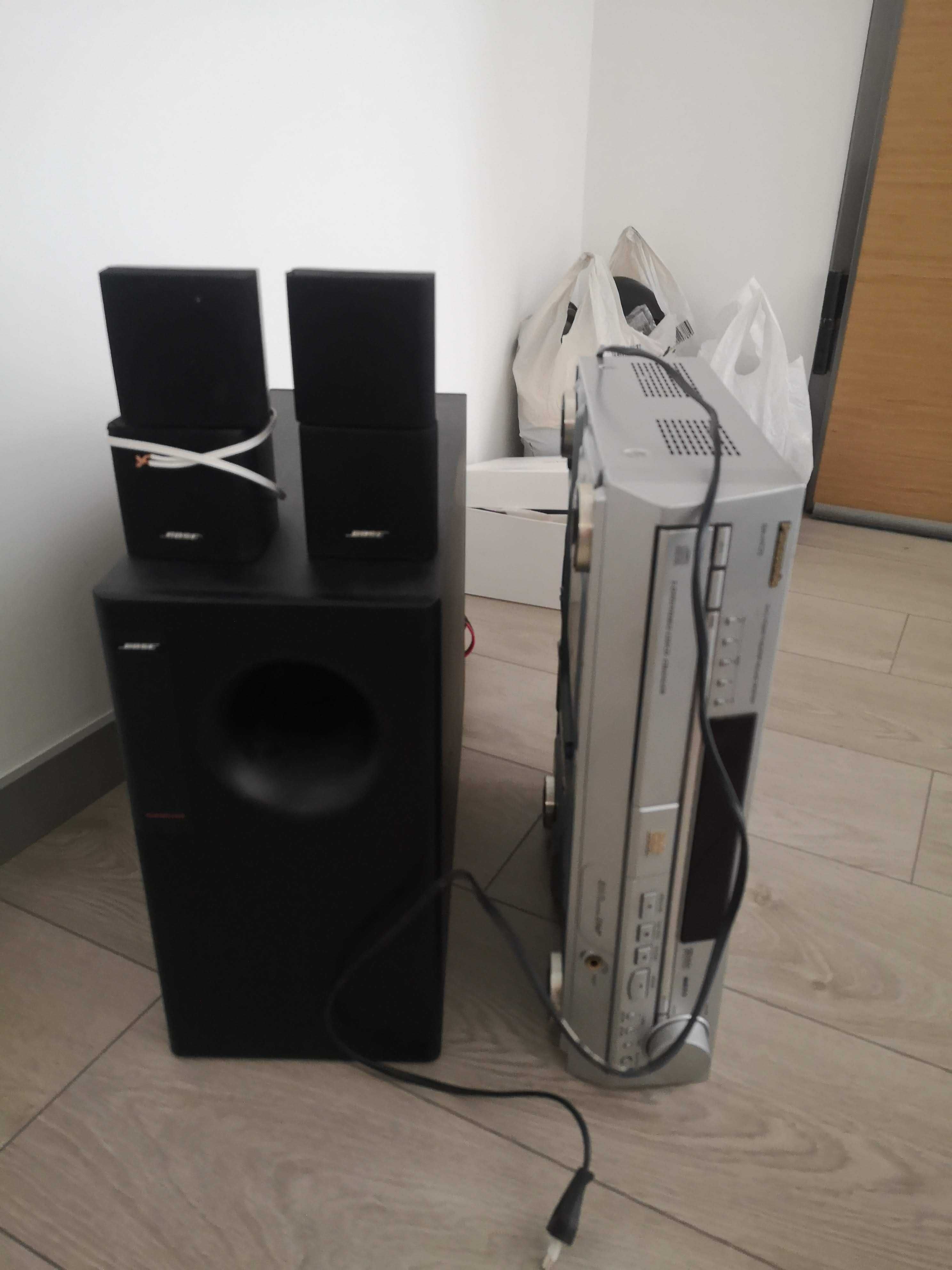 Leitor de 5 DVD/CD + Colunas Bose ( Subwoofer + 4 satelites)