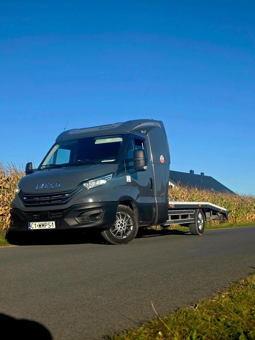 Iveco Daily  Certyfikat VDI Pierwszy Właściciel NPS laweta Najazd