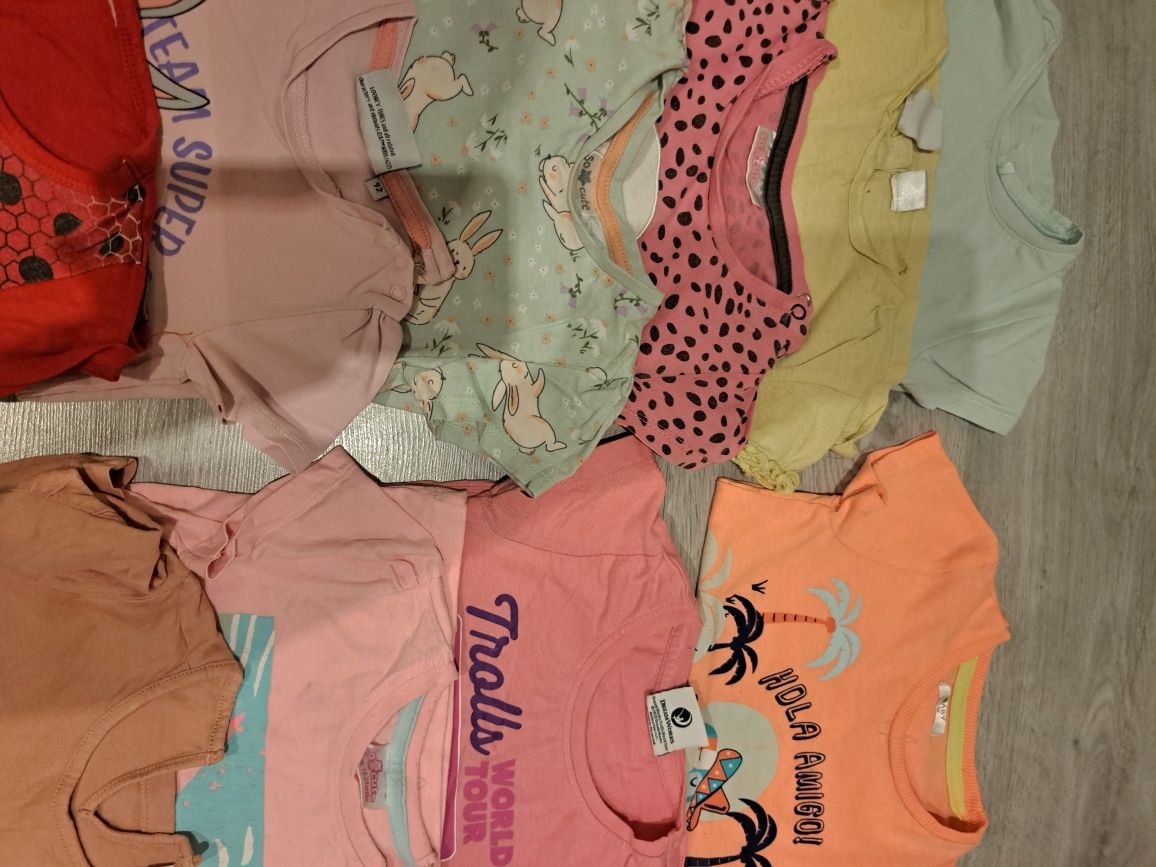 Paka zestaw ubranek 92 bluzeczki legginsy sukienki bluzy