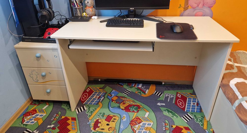 Biurko i kontenerek Meblik