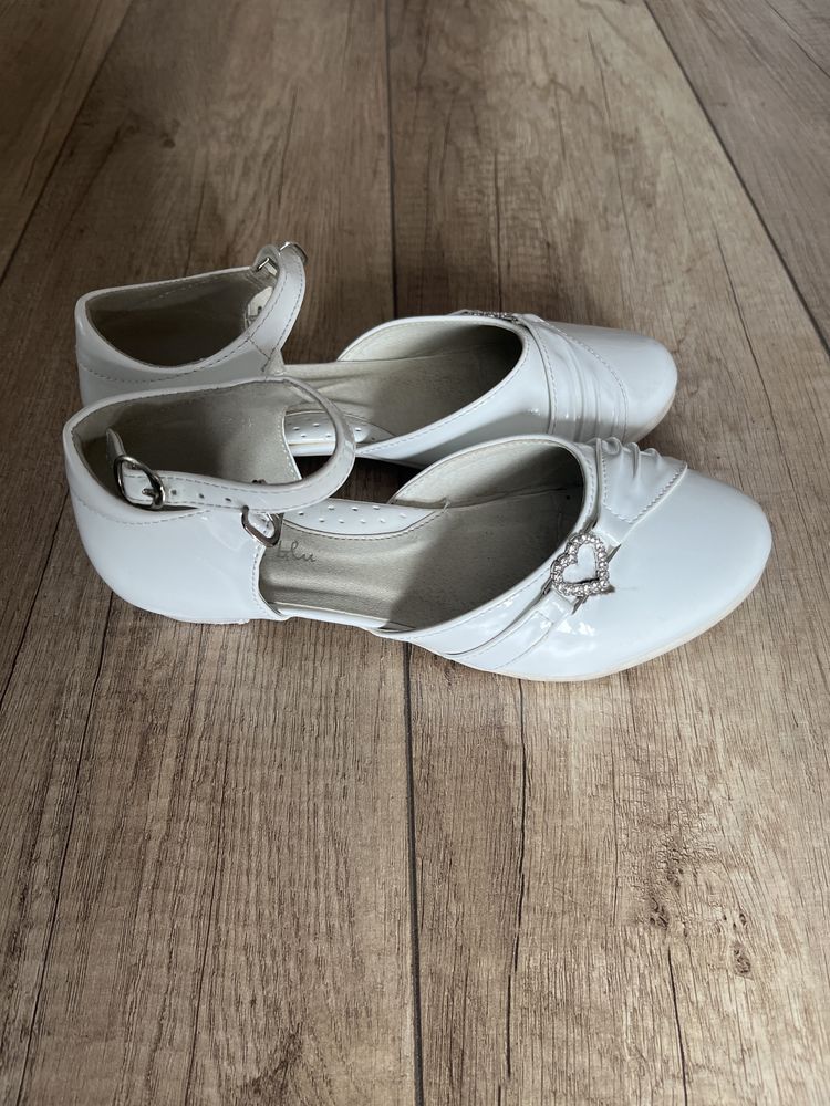 Buty komunijne nelli blu r 34