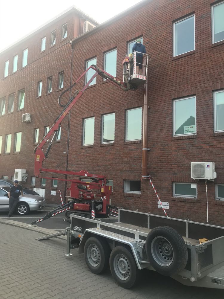 Wynajem podnośnik koszowy na gąsienicach  14m i 18m