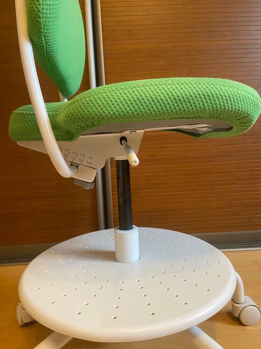 Krzesło biurowe dziecięce