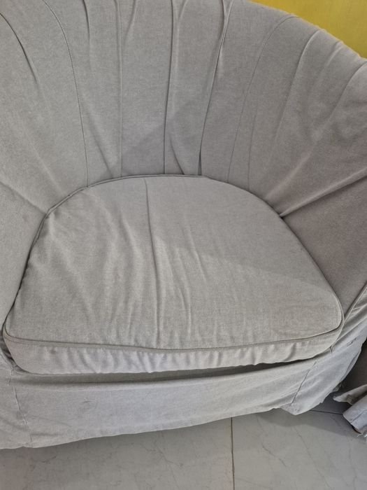Poltrona cinza ikea