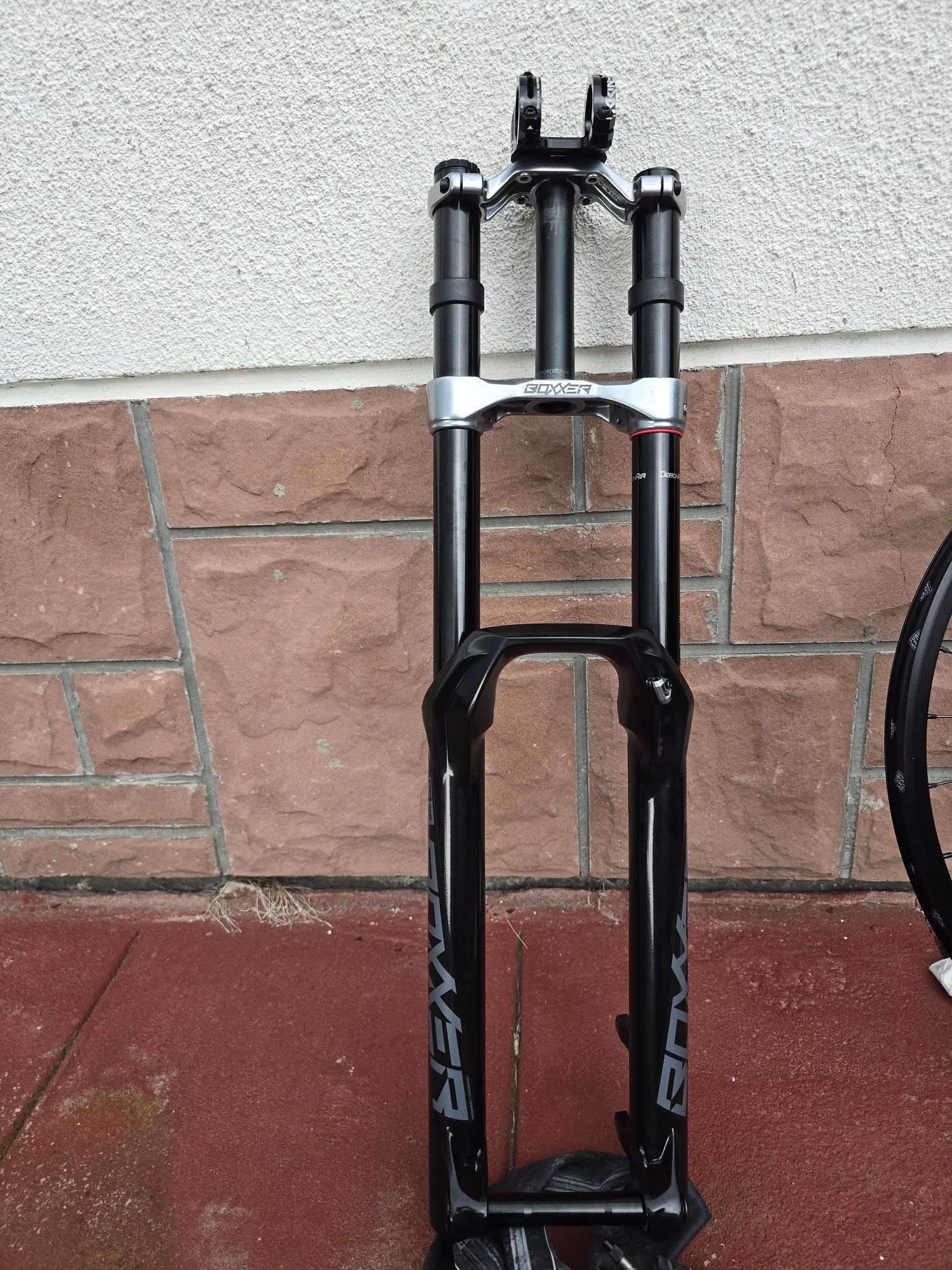 RockShox Boxxer Select 27,5" 180 mm