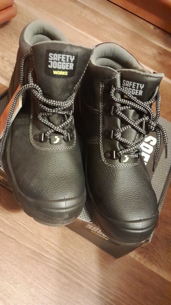 Nowe buty robocze wysokie Safety Jogger 40 rozmiar
